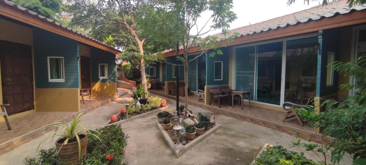 Q Zone Boutique House Hotel Phra Nakhon Si Ayutthaya Luaran gambar