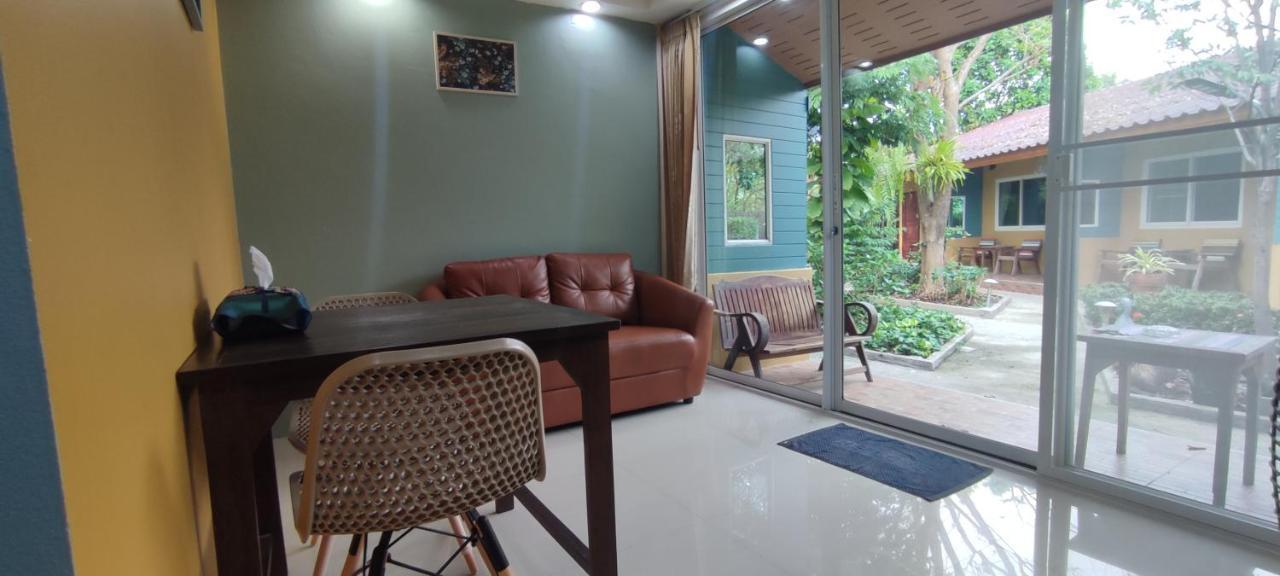 Q Zone Boutique House Hotel Phra Nakhon Si Ayutthaya Luaran gambar